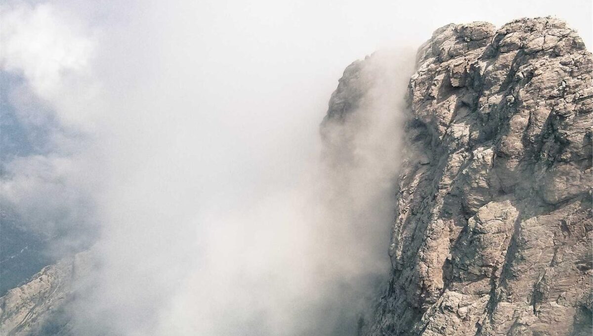 Eos corrupti illo velit dolores magni nesciunt